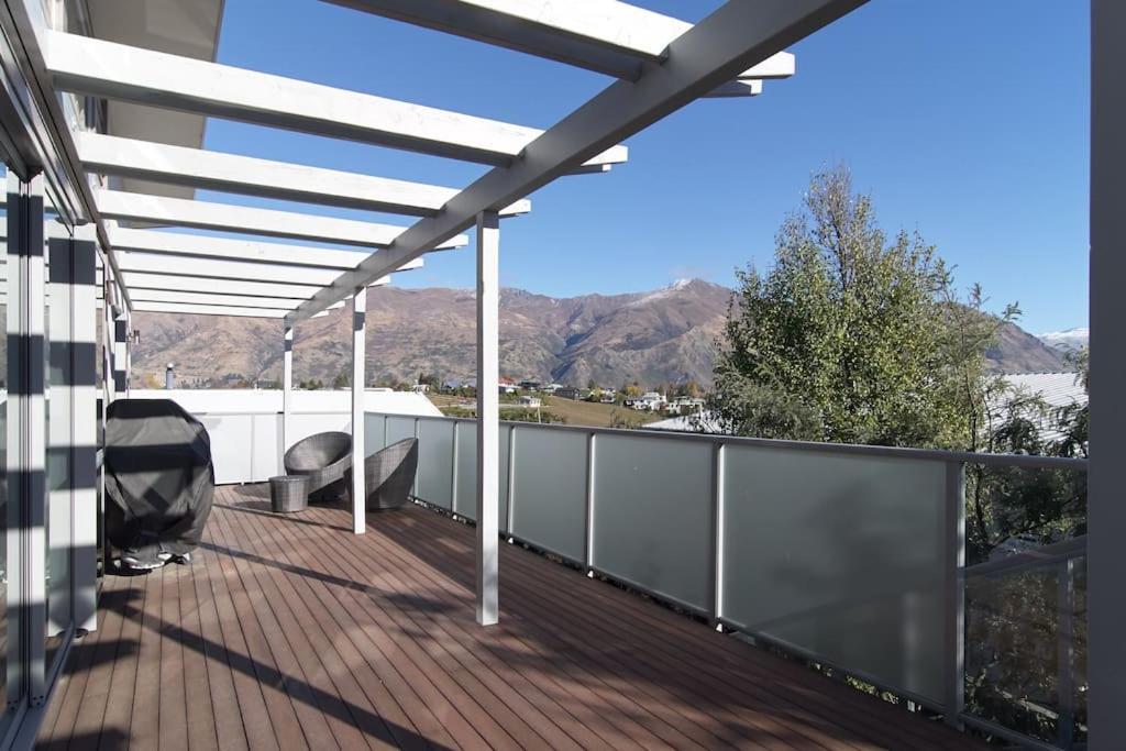 Stunning Bob Lee Place Villa Wanaka Luaran gambar